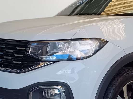 VOLKSWAGEN-T-CROSS-2022