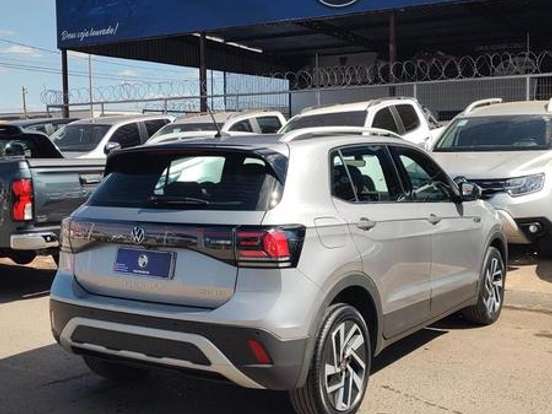 VOLKSWAGEN-T-CROSS-1.4 250 TSI TOTAL FLEX HIGHLINE AUTOMÁTICO VOLKSWAGEN-T-CROSS-2024