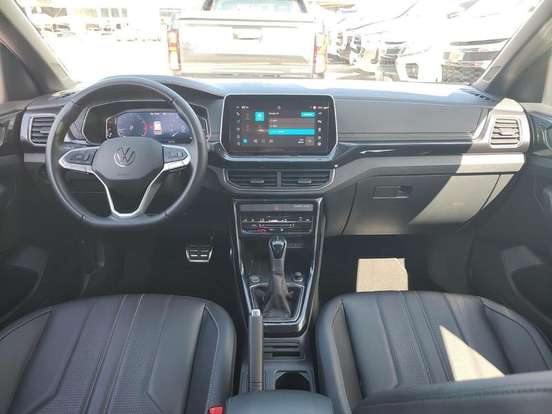 VOLKSWAGEN-T-CROSS-1.4 250 TSI TOTAL FLEX HIGHLINE AUTOMÁTICO VOLKSWAGEN-T-CROSS-2024