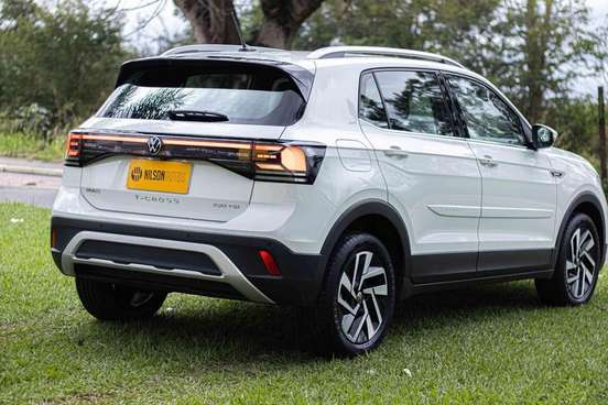 VOLKSWAGEN-T-CROSS-2024