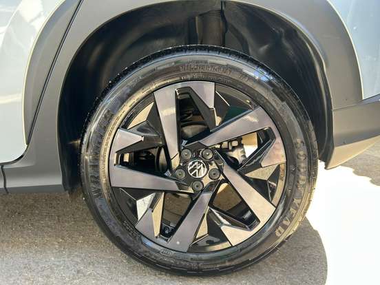VOLKSWAGEN-TERA-2025