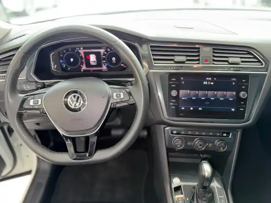 VOLKSWAGEN-TIGUAN-2019