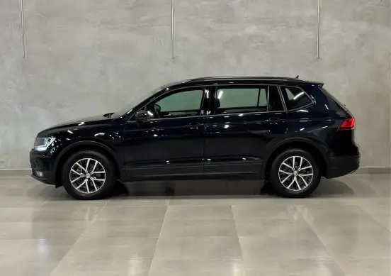 VOLKSWAGEN-TIGUAN-2019