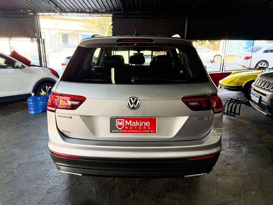 VOLKSWAGEN-TIGUAN-2019