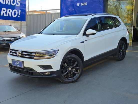 VOLKSWAGEN-TIGUAN-2019