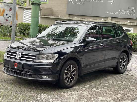 VOLKSWAGEN-TIGUAN-2019