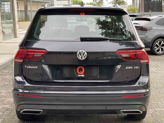 VOLKSWAGEN-TIGUAN-2019