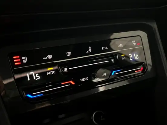 VOLKSWAGEN-TIGUAN-2023