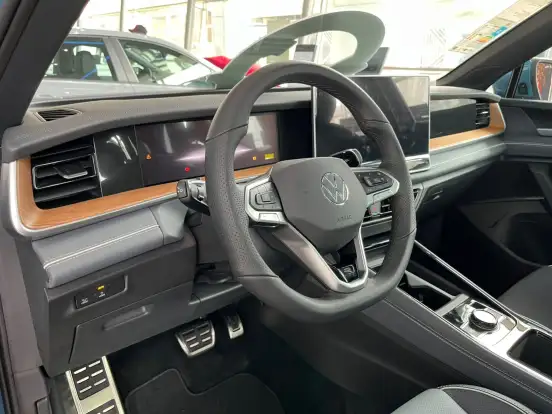 VOLKSWAGEN-TIGUAN-2.0 350 TSI GASOLINA R-LINE 4MOTION AUTOMÁTICO VOLKSWAGEN-TIGUAN-2026