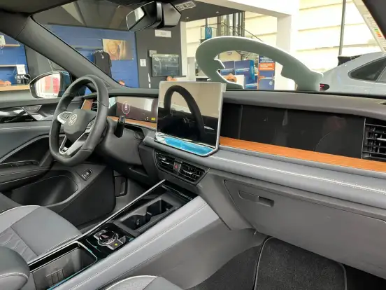 VOLKSWAGEN-TIGUAN-2.0 350 TSI GASOLINA R-LINE 4MOTION AUTOMÁTICO VOLKSWAGEN-TIGUAN-2026