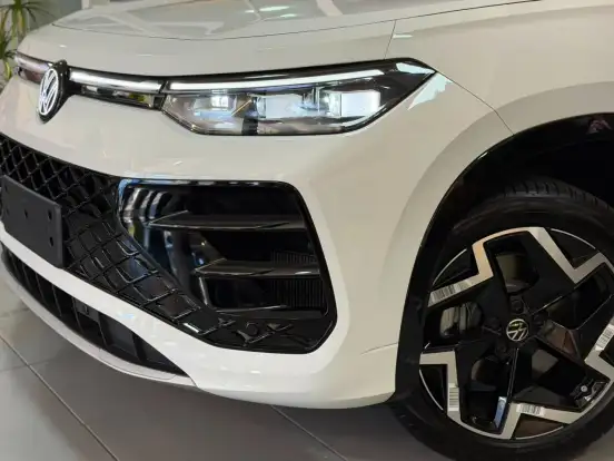 VOLKSWAGEN-TIGUAN-2.0 350 TSI GASOLINA R-LINE 4MOTION AUTOMÁTICO VOLKSWAGEN-TIGUAN-2026
