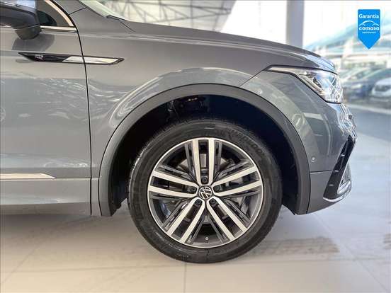 VOLKSWAGEN-TIGUAN-2023