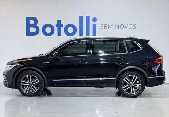 VOLKSWAGEN-TIGUAN-2023
