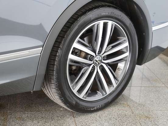 VOLKSWAGEN-TIGUAN-2.0 300 TSI GASOLINA ALLSPACE R-LINE AUTOMÁTICO VOLKSWAGEN-TIGUAN-2024