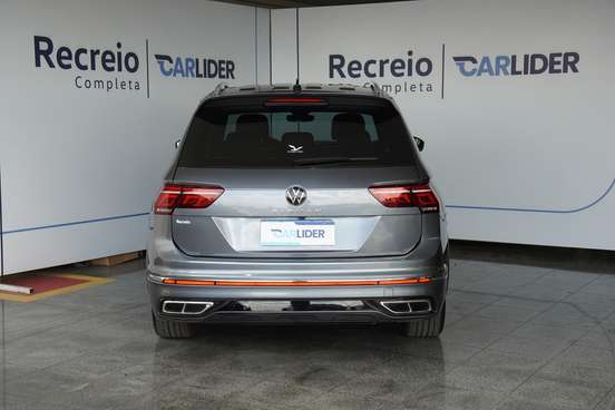 VOLKSWAGEN-TIGUAN-2.0 300 TSI GASOLINA ALLSPACE R-LINE AUTOMÁTICO VOLKSWAGEN-TIGUAN-2024