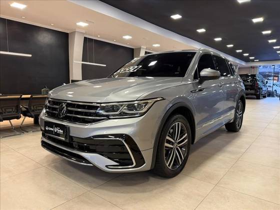 VOLKSWAGEN TIGUAN 2.0 300 TSI GASOLINA ALLSPACE R-LINE AUTOMÁTICO