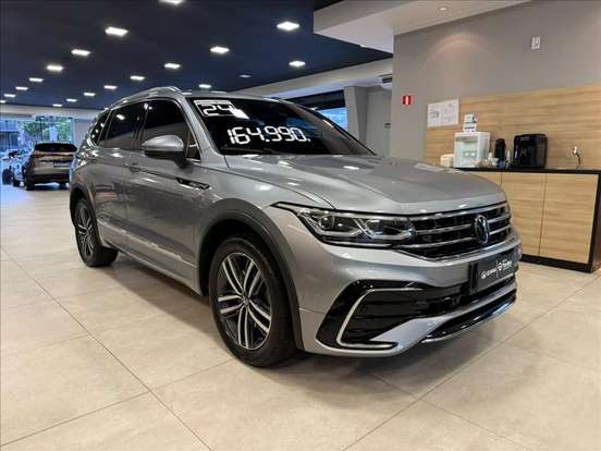 VOLKSWAGEN-TIGUAN-2024