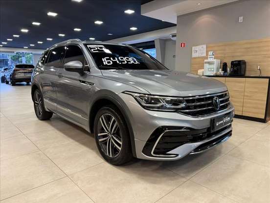 VOLKSWAGEN-TIGUAN-2.0 300 TSI GASOLINA ALLSPACE R-LINE AUTOMÁTICO VOLKSWAGEN-TIGUAN-2024
