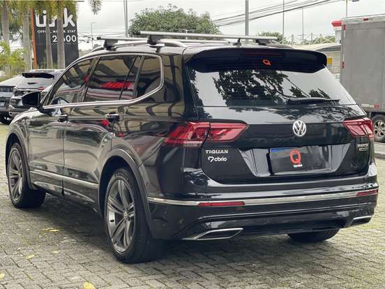 VOLKSWAGEN-TIGUAN-2019