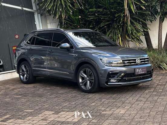 VOLKSWAGEN-TIGUAN-2021