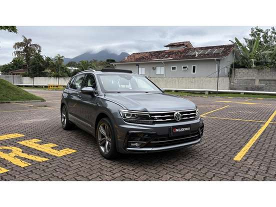 VOLKSWAGEN-TIGUAN-2020