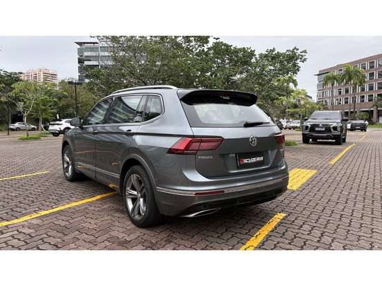 VOLKSWAGEN-TIGUAN-2020