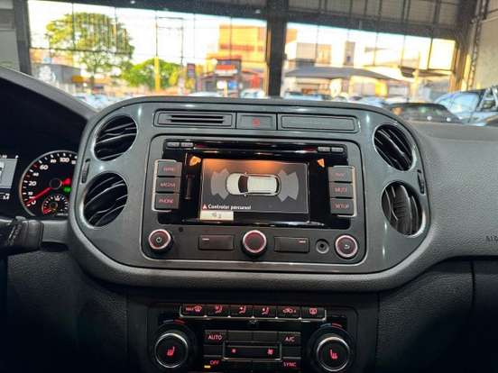 VOLKSWAGEN-TIGUAN-2013