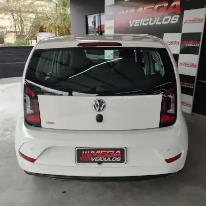 VOLKSWAGEN-UP-2018