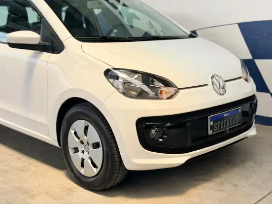 VOLKSWAGEN-UP-2014