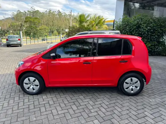 VOLKSWAGEN-UP-2014