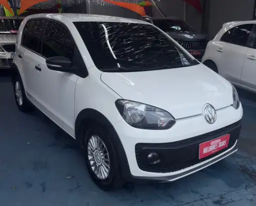 VOLKSWAGEN-UP-2016