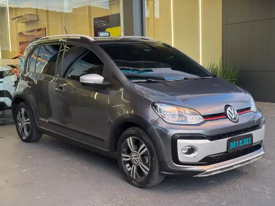 VOLKSWAGEN-UP-2018