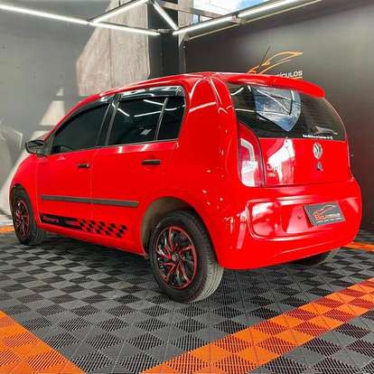 VOLKSWAGEN-UP-1.0 MPI HIGH UP 12V FLEX 4P AUTOMATIZADO VOLKSWAGEN-UP-2015