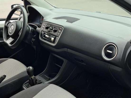 VOLKSWAGEN-UP-1.0 MPI TAKE UP 12V FLEX 4P MANUAL VOLKSWAGEN-UP-2015