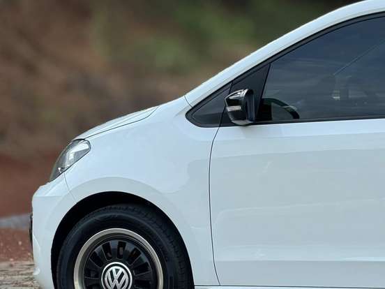 VOLKSWAGEN-UP-1.0 TSI RBW 12V FLEX 4P MANUAL VOLKSWAGEN-UP-2015