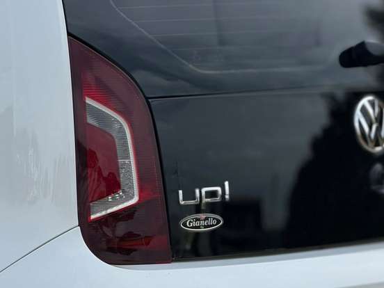 VOLKSWAGEN-UP-1.0 TSI RBW 12V FLEX 4P MANUAL VOLKSWAGEN-UP-2015