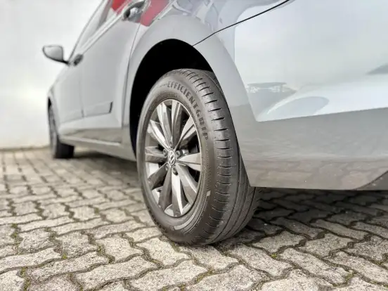 VOLKSWAGEN-VIRTUS-2024