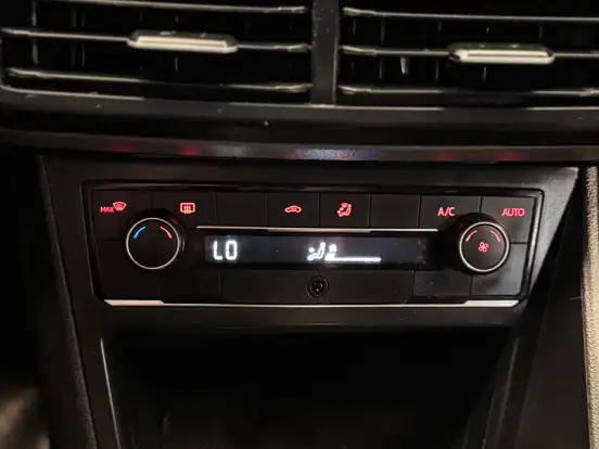 VOLKSWAGEN-VIRTUS-2019