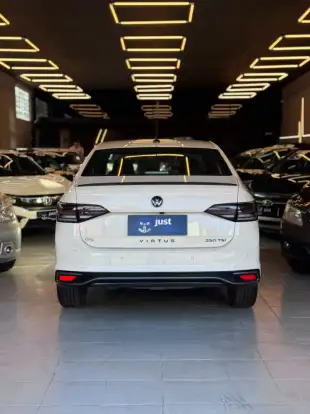 VOLKSWAGEN-VIRTUS-2024