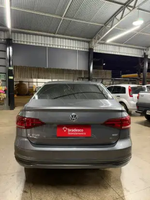 VOLKSWAGEN-VIRTUS-2021