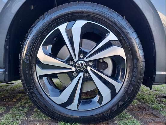VOLKSWAGEN-VIRTUS-1.0 200 TSI COMFORTLINE AUTOMÁTICO VOLKSWAGEN-VIRTUS-2025