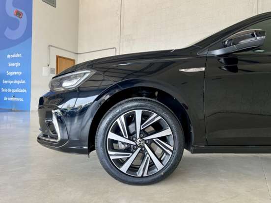 VOLKSWAGEN-VIRTUS-2025