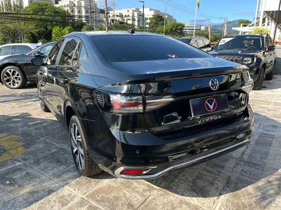 VOLKSWAGEN-VIRTUS-2023