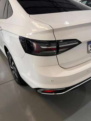 VOLKSWAGEN-VIRTUS-2023