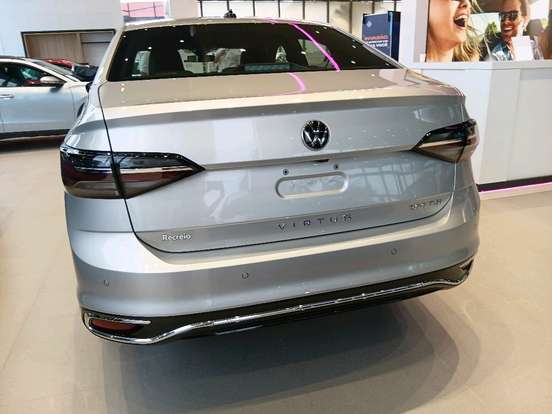 VOLKSWAGEN-VIRTUS-1.0 200 TSI HIGHLINE AUTOMÁTICO VOLKSWAGEN-VIRTUS-2026