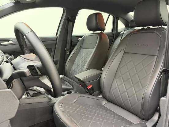 VOLKSWAGEN-VIRTUS-1.4 250 TSI EXCLUSIVE AUTOMÁTICO VOLKSWAGEN-VIRTUS-2025