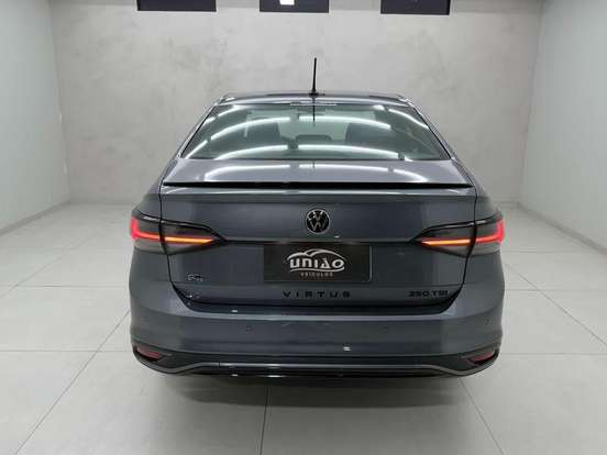 VOLKSWAGEN-VIRTUS-2025