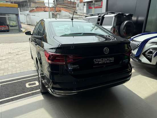VOLKSWAGEN-VIRTUS-1.6 MSI TOTAL FLEX AUTOMÁTICO VOLKSWAGEN-VIRTUS-2018