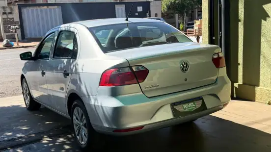 VOLKSWAGEN-VOYAGE-2022