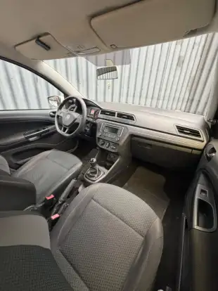 VOLKSWAGEN-VOYAGE-2022